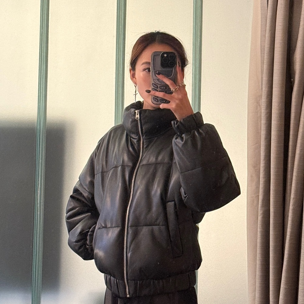 abercrombie vegan black leather puffer jacket sz small - Picture 5 of 7